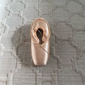 Freed Studio Professional, size 4C